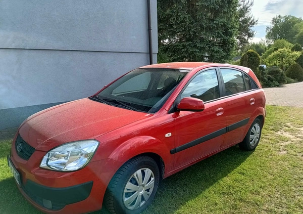 Kia Rio cena 7999 przebieg: 165000, rok produkcji 2005 z Opoczno małe 79